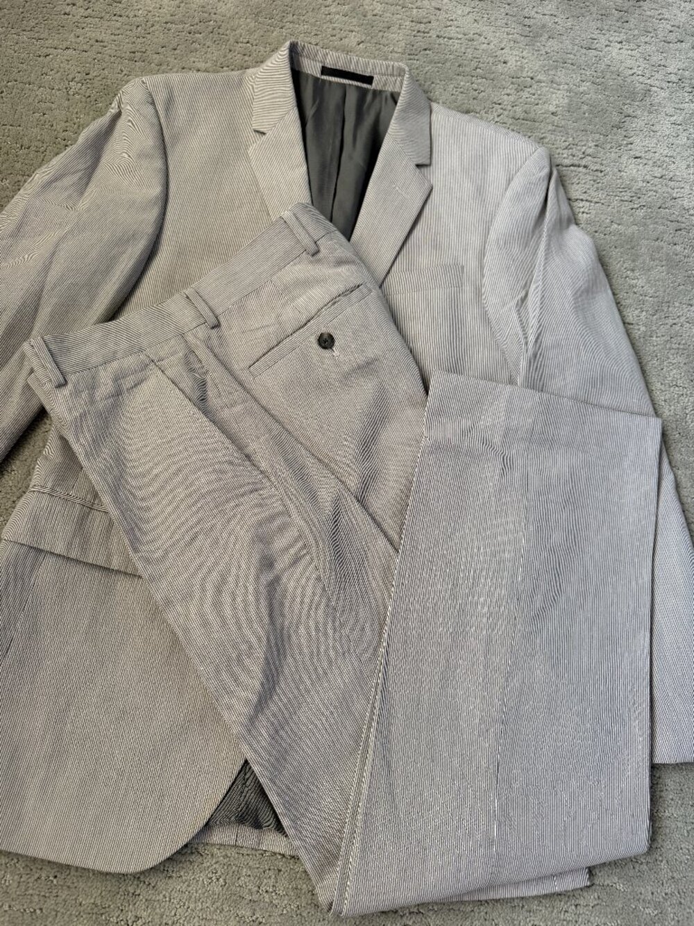 Kenneth Cole Grey Vertical Stripe Men's Suit – Jacket 38R / Pants 30x30 | Worn 1